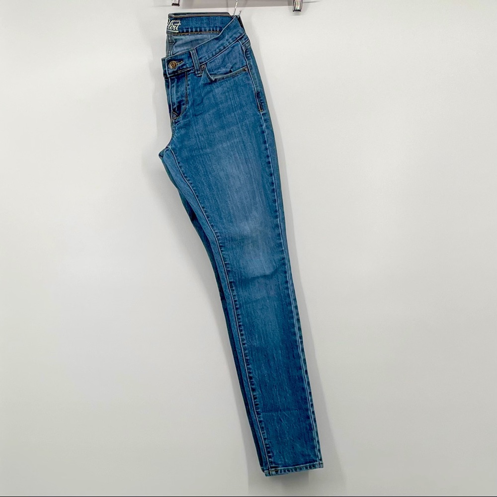 Old Navy The Flirt Skinny Jeans Medium Wash Denim Size 0